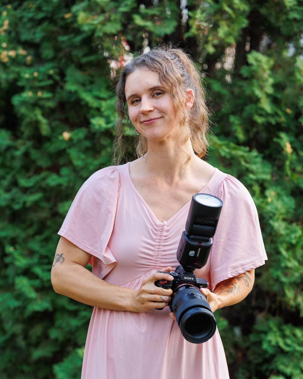 Nova Matsalla - Photographer