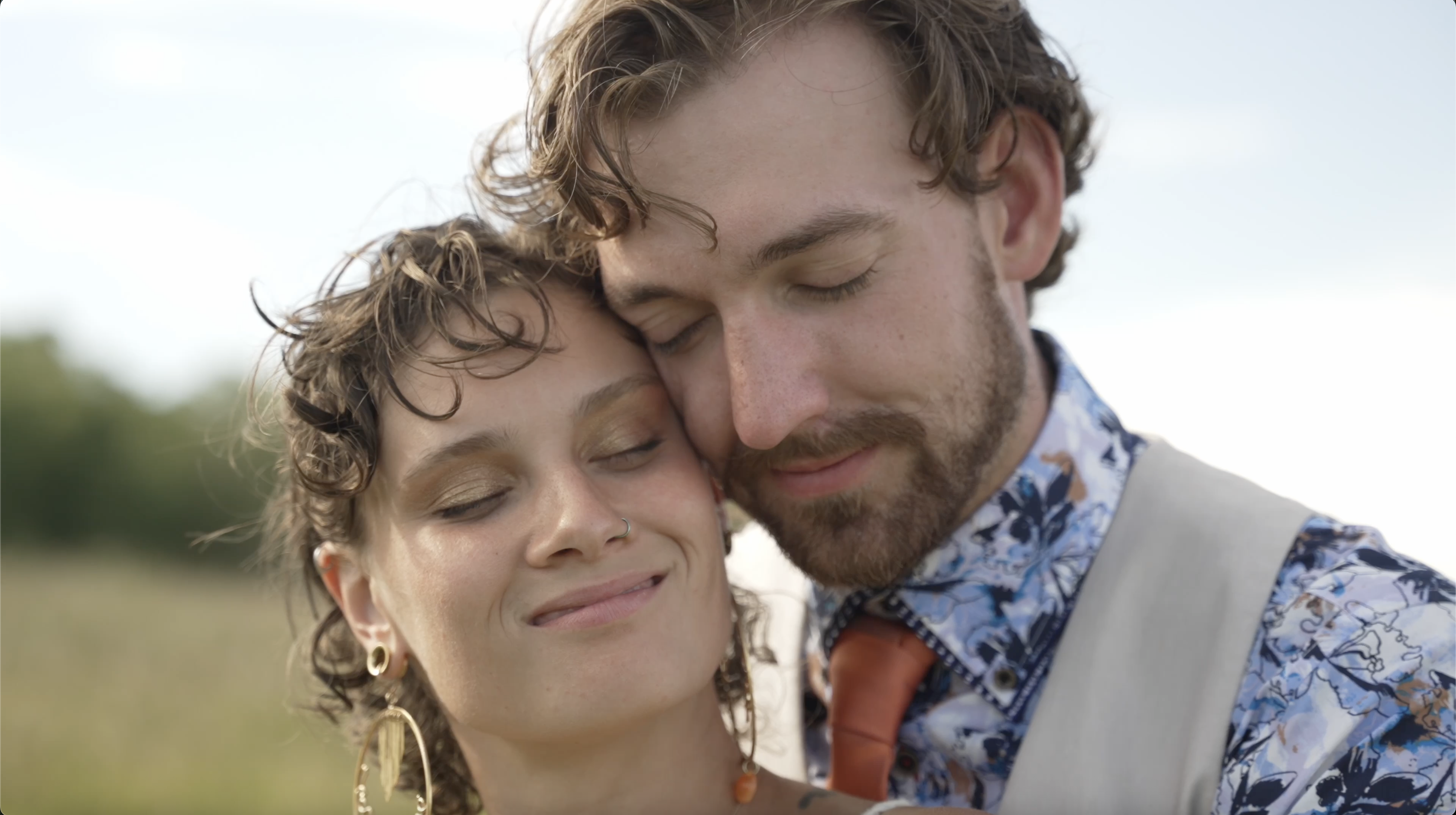 Wedding hero loading image